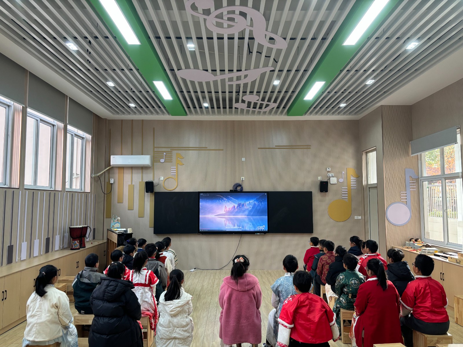 【花港二小】融大雪之韵   享歌声之趣  ——南京市花港第二小学“Xiang阅读”之“大雪”节气活动（114）   