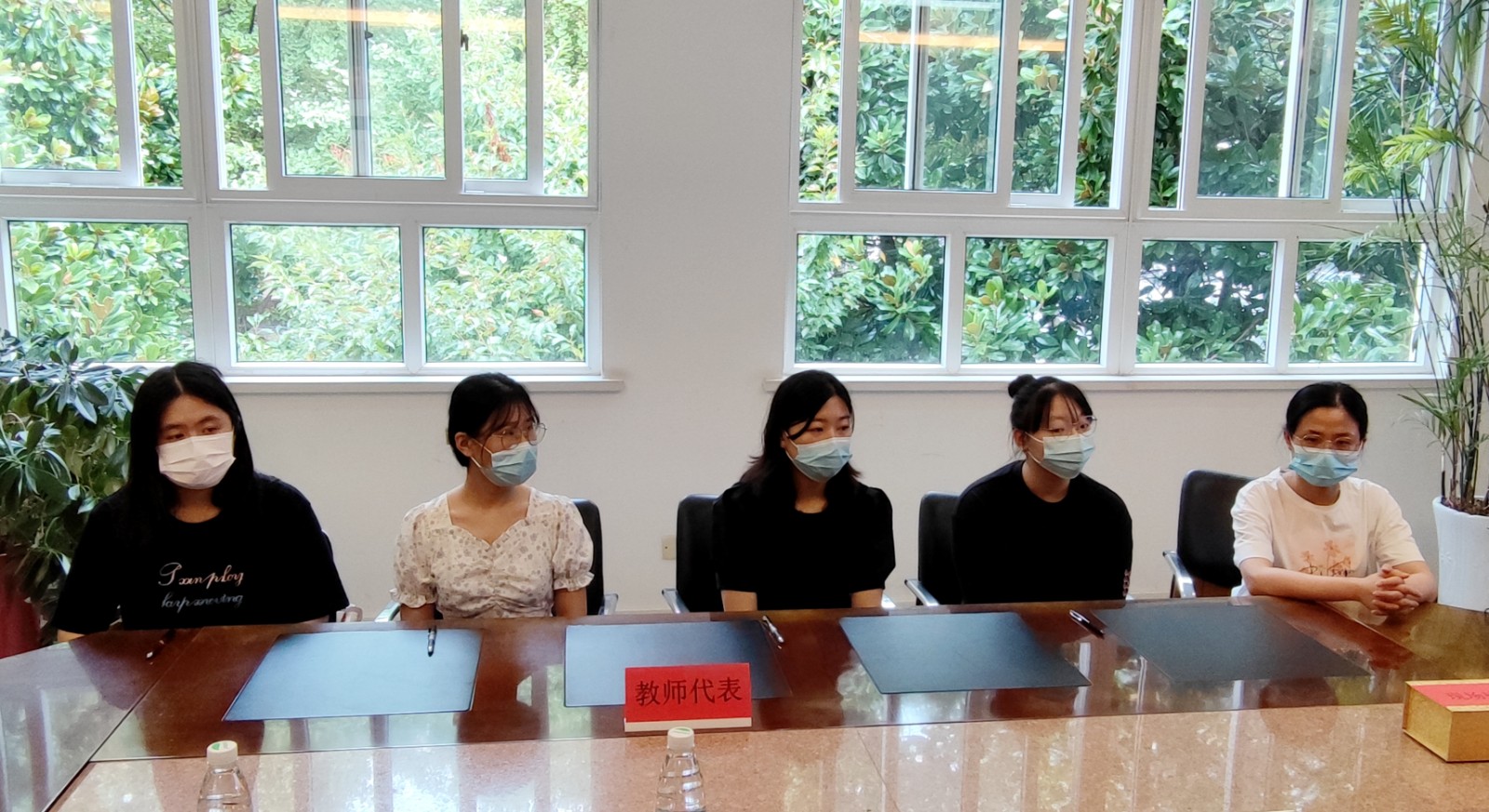 图2.jpg