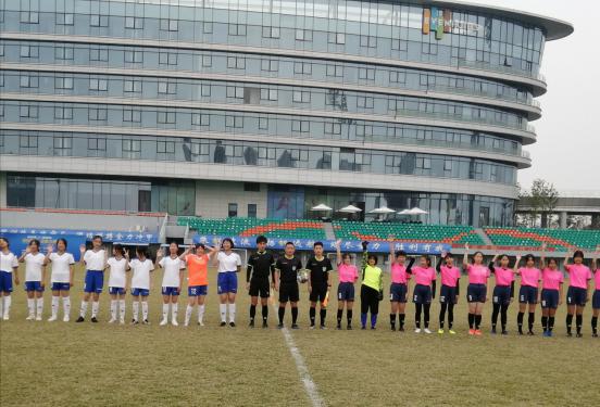 我校6名女生参加22届市运动会校园足球联赛_html_51349794.jpg