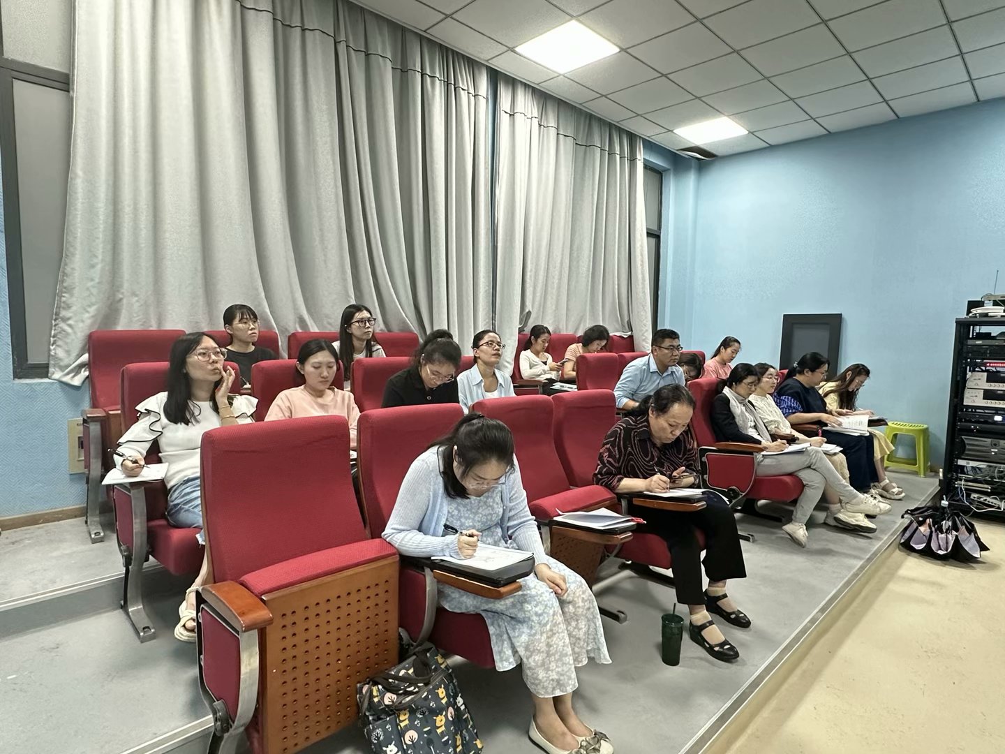 图2.jpg