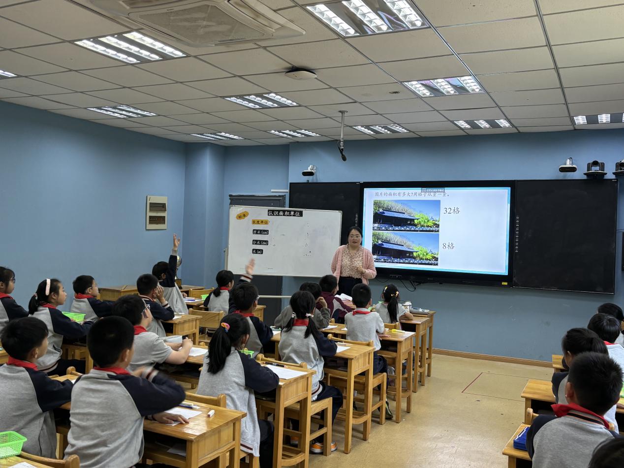 1_1_三年级教研活动新闻稿docx_html_5beadf3b.jpg
