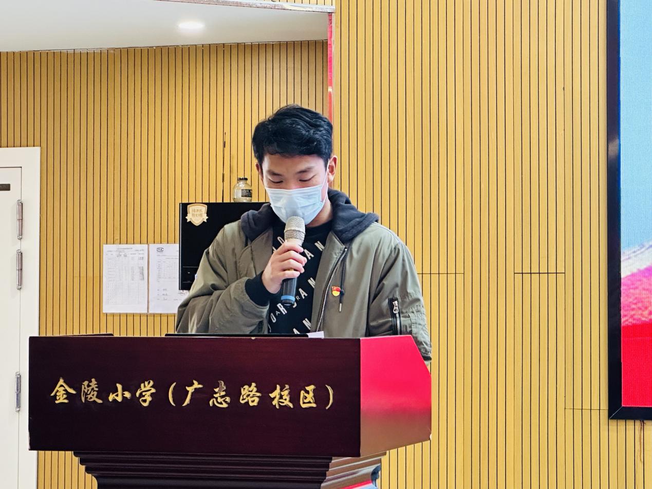 石抱树_html_m743b8197.jpg