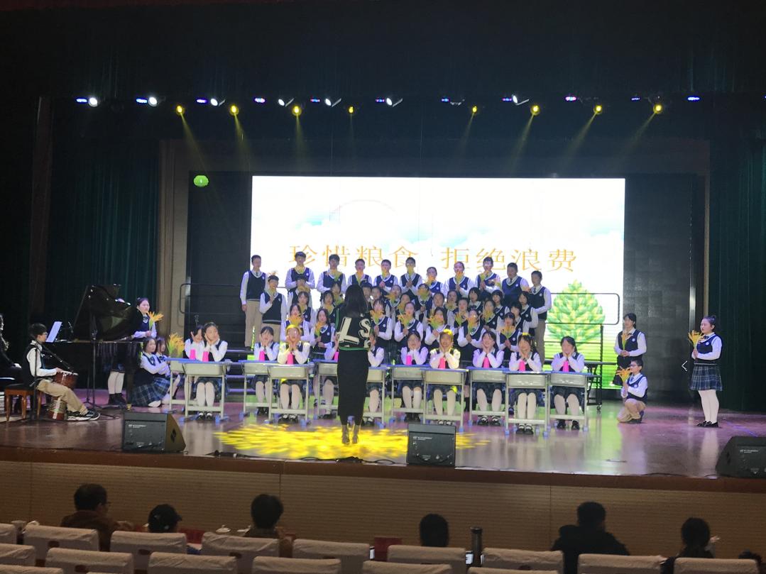 1215区合唱比赛_html_m132d034f.jpg
