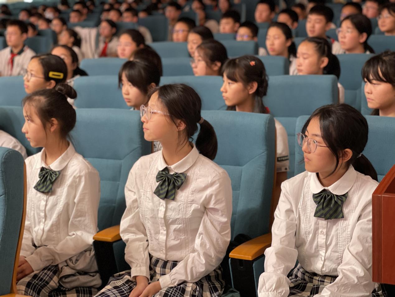 新闻稿_html_m7bc4c7d5.jpg