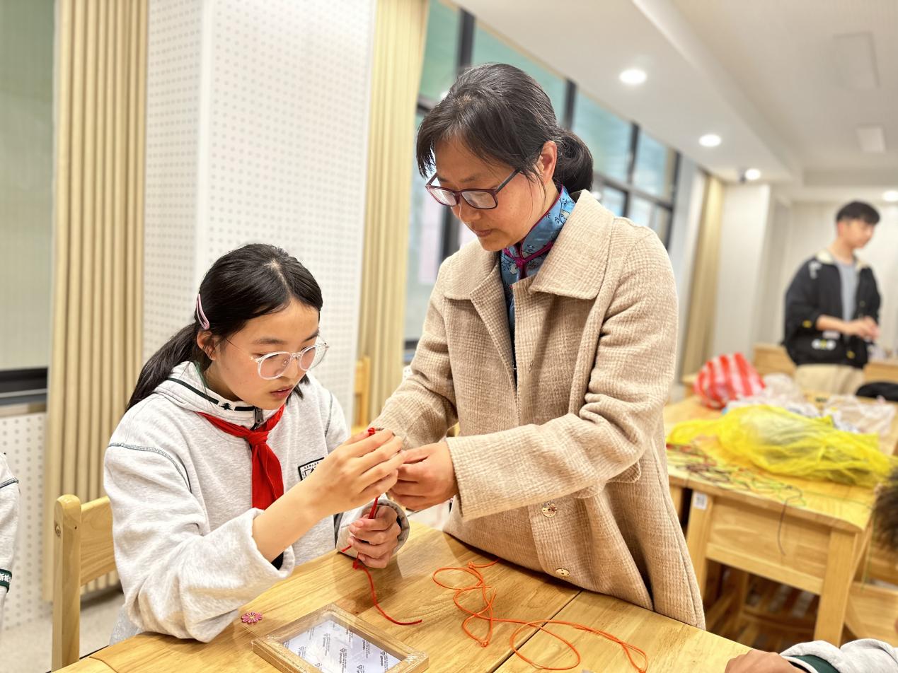 新闻稿_html_3f20f765.jpg
