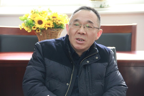 【花港一小】专家引领指导，助推课题研究——南师大吴永军教授莅临我校指导儿童诗课题研究