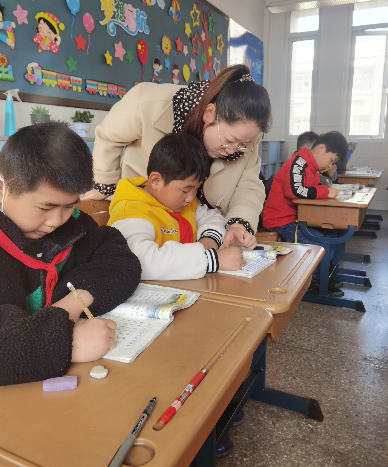 王安娜老师执教《枫树上的喜鹊》.jpg