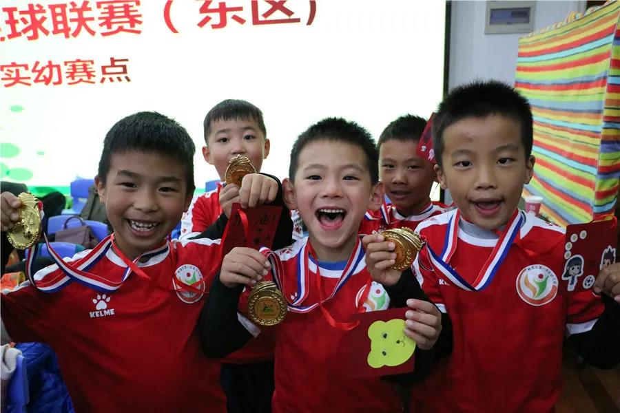 东区联赛新闻_html_e52495c.jpg