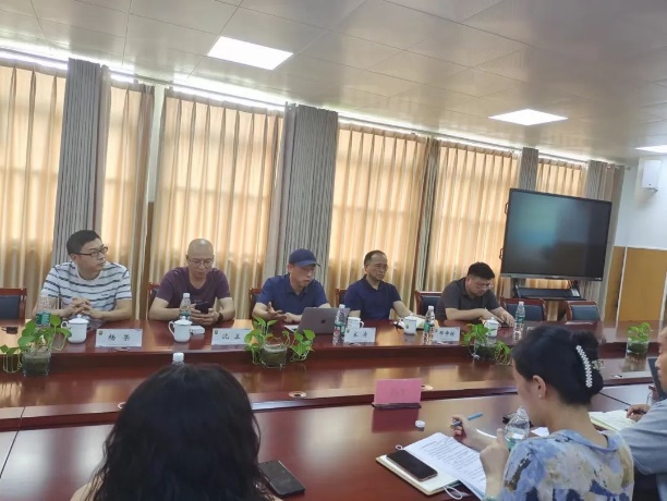 【纯正迈初·教学】教育数字化，赋能新课堂——点阵笔项目在迈初落地_html_216f5840.jpg