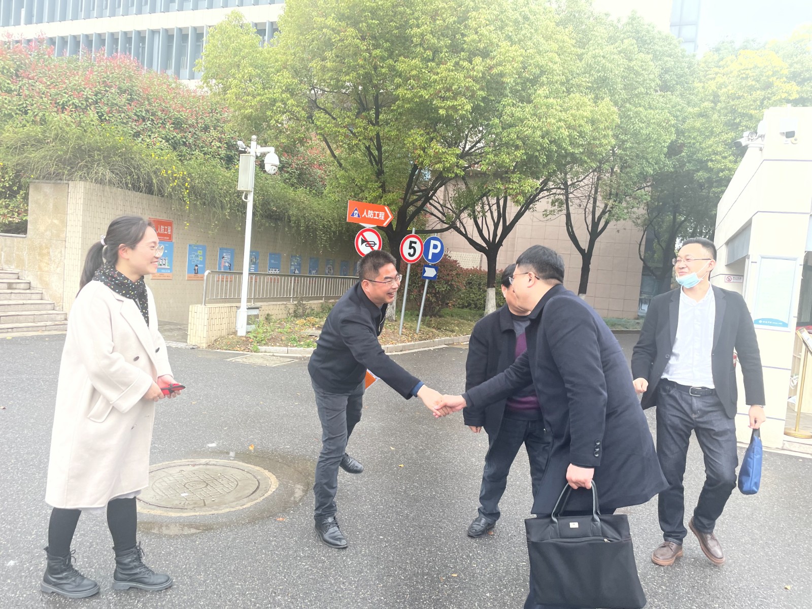 封面.JPG