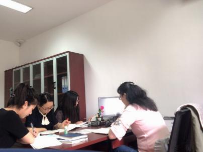 精心 细心 爱心，静待花开_html_m9265e0e.jpg