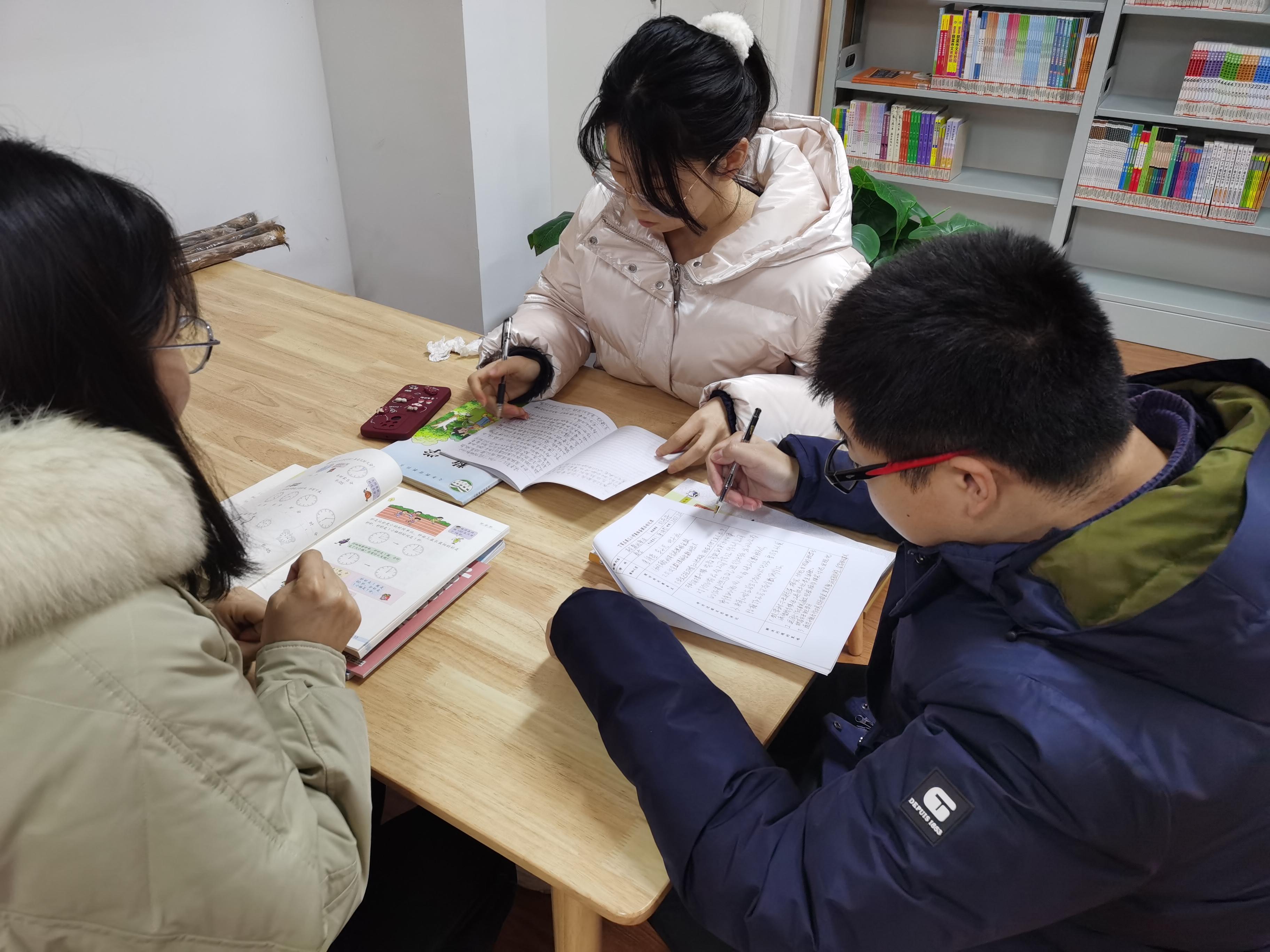 【正学丁三】集思广益寻真理，头脑风暴探真知_html_m744b213f.jpg