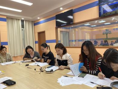 【正学丁三】教研无止境，共研共成长——南京市丁家庄第三小学语文教研活动侧记(1)_html_m177ac19a.jpg