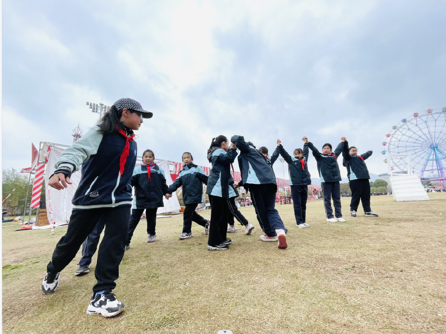 记丁家庄第三小学春季社会实践活动暨三月“润心”行动_html_d24ba78.png