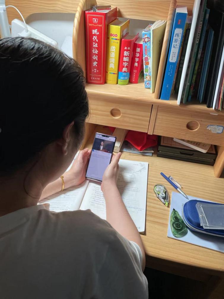 【正学丁三】科学防疫 精准培训——丁家庄第三小学组织观看新冠疫情防控讲座侧记(1)_html_240896f4.jpg