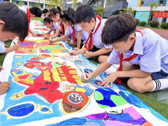 迎金秋满月 庆盛世华诞 ——丁家庄第三小学2023国庆中秋双节主题活动_html_m57bfcc5e.jpg