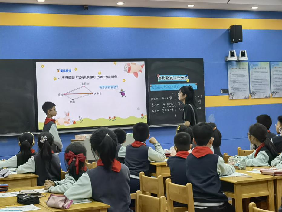 4.20数学组校本研修活动报道_html_m2b158fb9.jpg