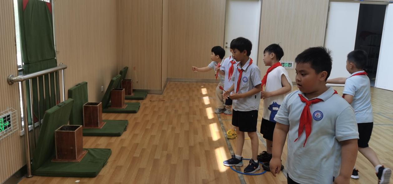无纸化新闻报道(1)_html_74b4e8f8.jpg