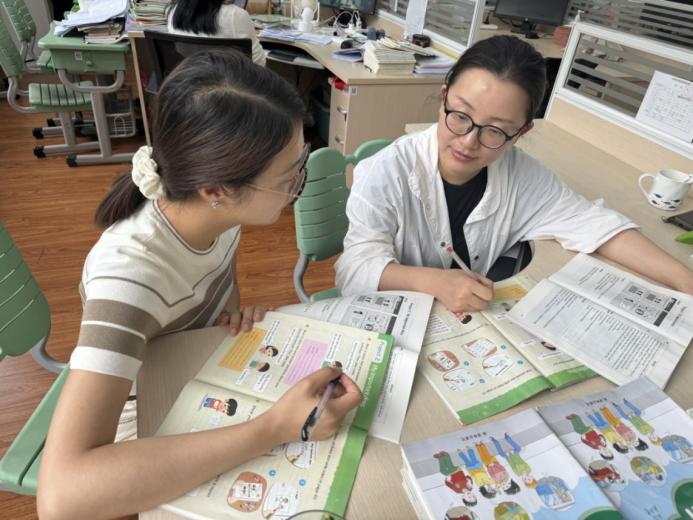 英语组第八次集体备课_html_m7a57ff38.jpg