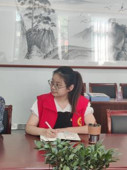 【正学丁三】深入学习党章，严明党的纪律——中共南京市丁家庄第三小学党支部开展党风廉政建设教育活动侧记_html_39cee433.jpg