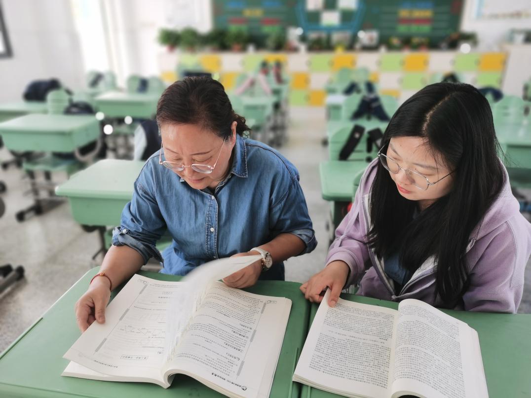 【正学丁三·教学】碰撞思维火花，建立高效课堂_html_m36e58031.jpg