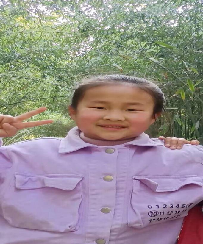 十月份 每月之星_html_m63784e35.jpg