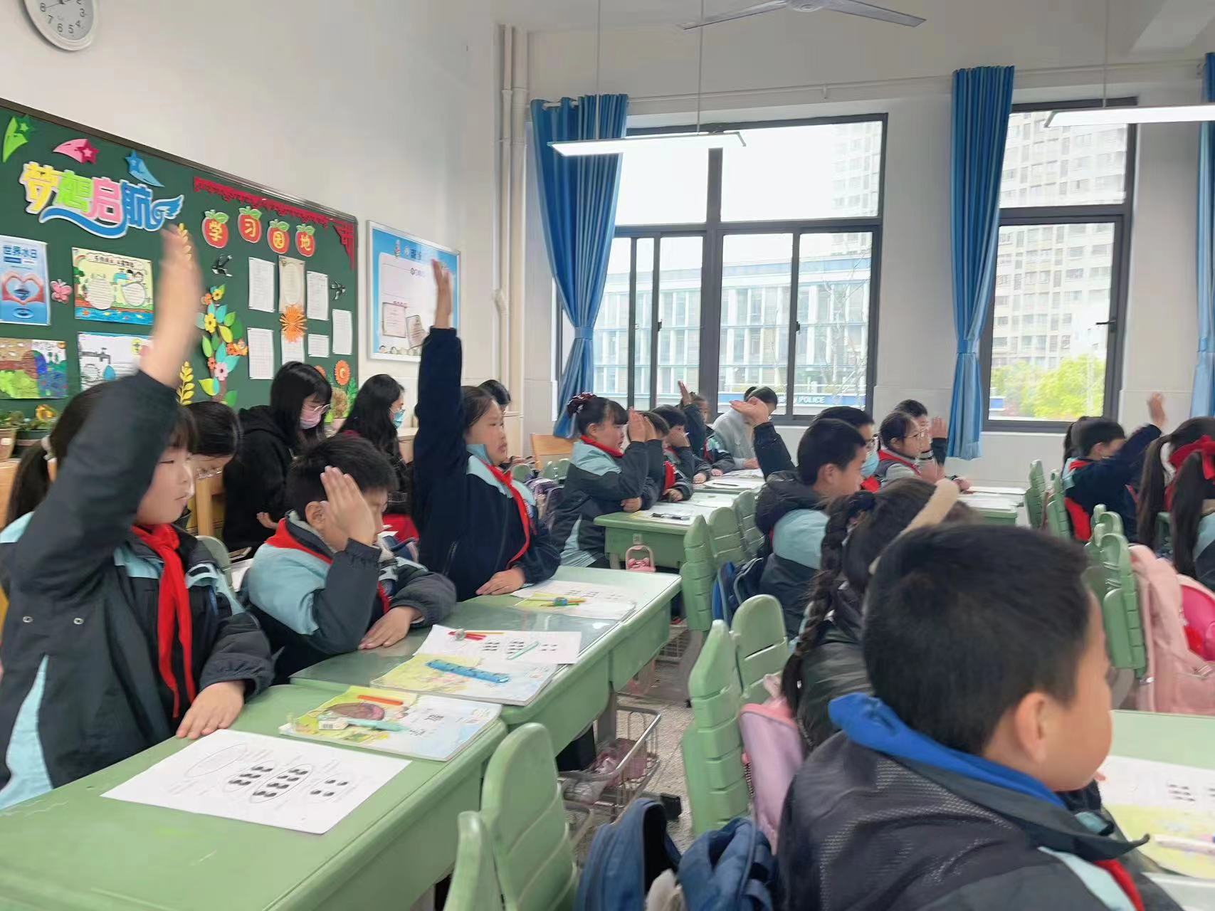 【正学丁三·教学】聚力前行蕴芬芳，教学研讨促成长——丁家庄第三小学小学数学教研活动侧记_html_7720dd21.jpg