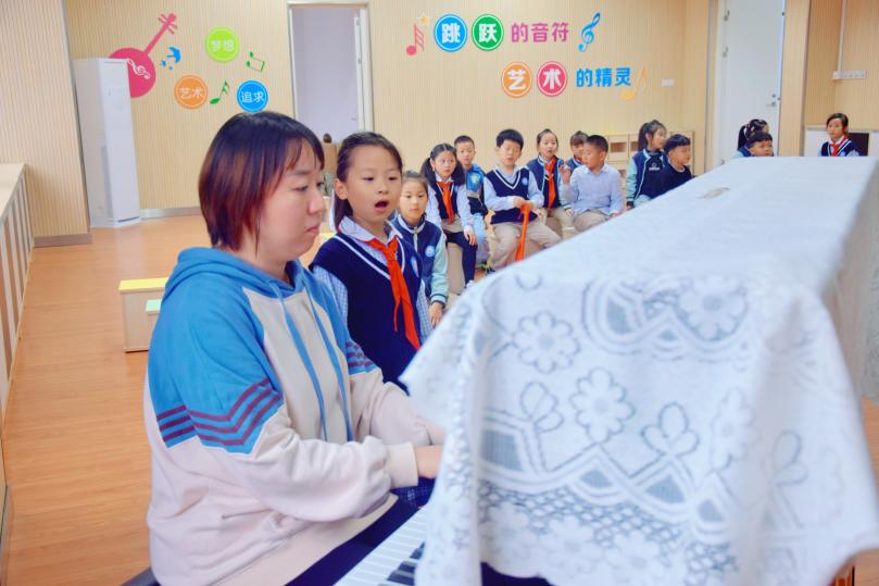 课程报道_html_m47aa20c7.jpg