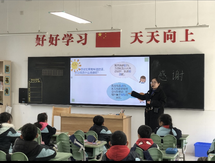 未命名文档(1)_html_4419d304.jpg