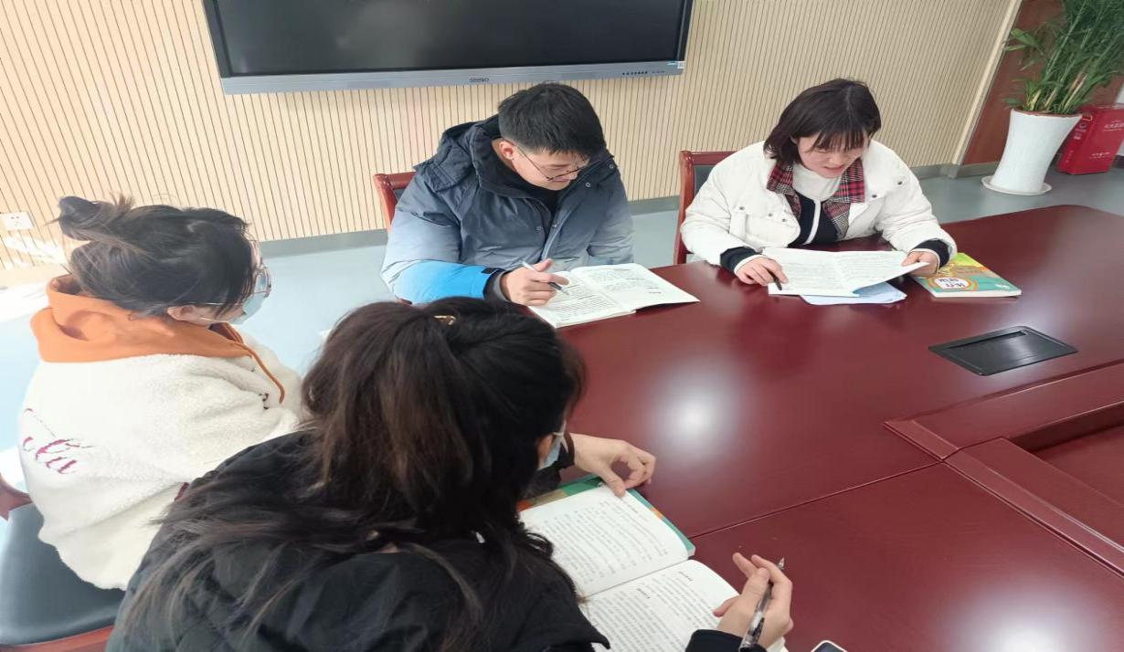 【正学丁三】学习身边榜样 激发奋进力量——南京市丁家庄第三小学榜样教师宣传活动侧记（五）_html_m427c01d.jpg