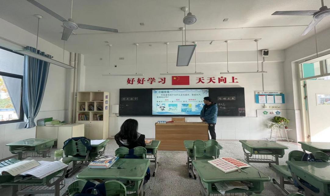 【正学丁三·教学】融集体智慧，促共同成长——2023-2024学年第一学期第十三周语文组集体备课侧记_html_m864b5c8.jpg