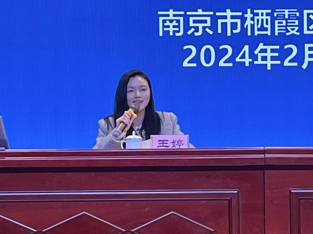 德育工作布置会(改)_html_m4b7fb6dd.jpg