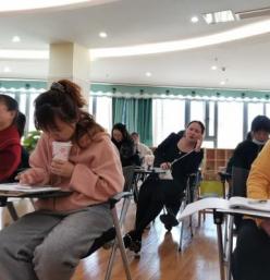 教科研报道 孙莉(1)_html_m958d4f0.jpg