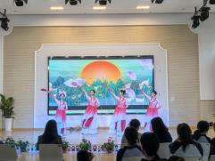 2024.9.10 李文欣【生命迈幼·师德建设】星光熠熠 芳华共启——记迈幼瑜憬湾分园教师节活动_html_m1ca00ec1.jpg