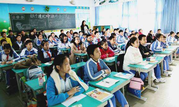 （生命迈幼·幼小衔接）不一样的小学生活初探索_html_mc9ae307.jpg