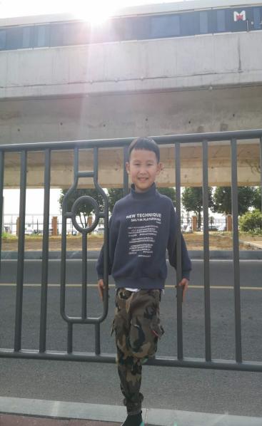 (生命迈幼·幼小衔接)家务小能手 劳动最光荣_html_7ff720f1.jpg