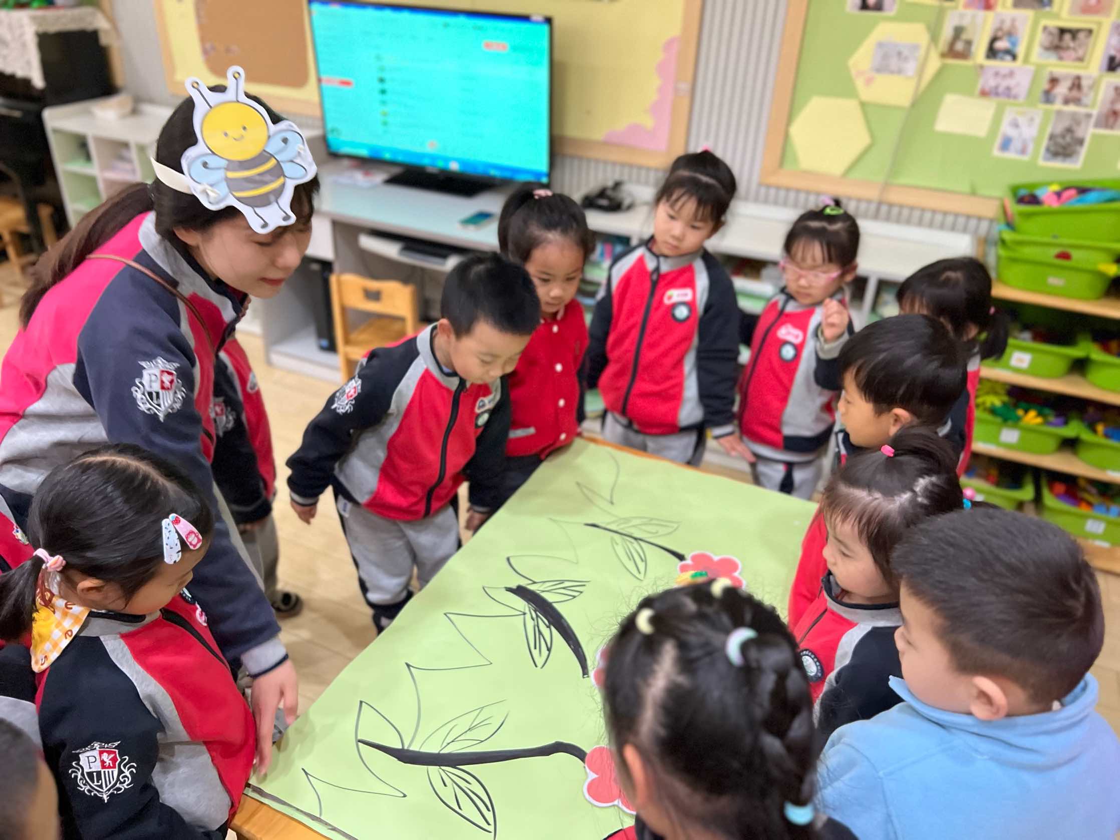 生命迈幼·校园新闻】“伴”日有约，“游”见精彩——迈幼一园小班家长开放日 (2)(1)(1)_html_m497bf468.jpg
