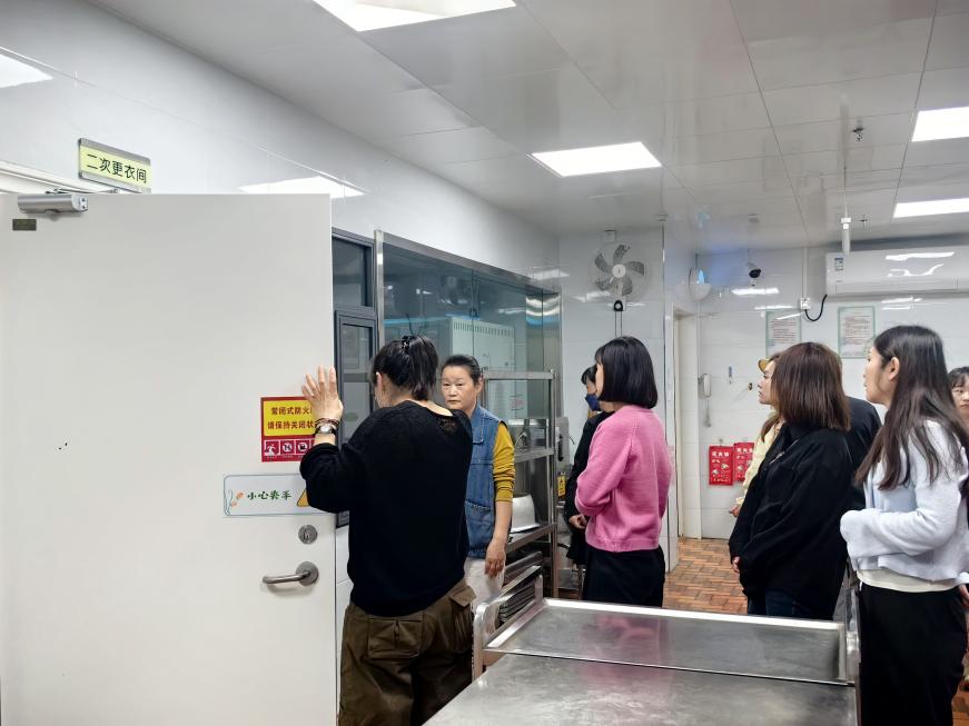 【生命迈幼卫生保健】“食”全“食”美，健康相伴——记迈幼嘉誉山园膳食委员会_html_20df0257.jpg