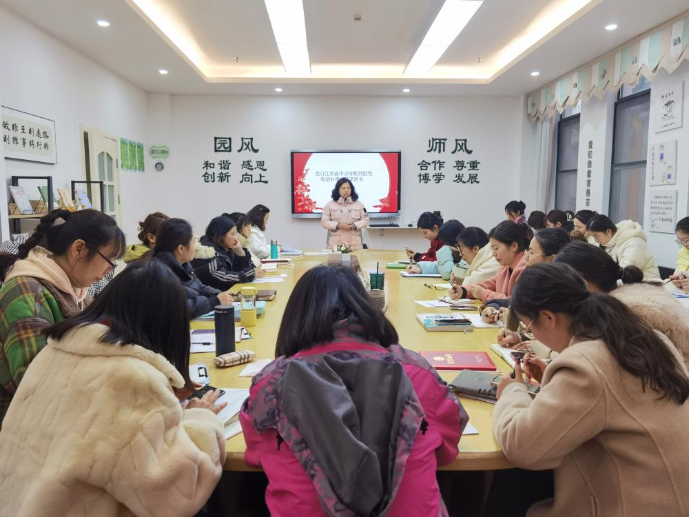 “守师德之心，绽师德之美”师德报道 陈昭晖_html_431d26e0.jpg