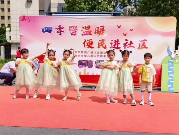 最终版端午节报道_html_m23a10191.jpg