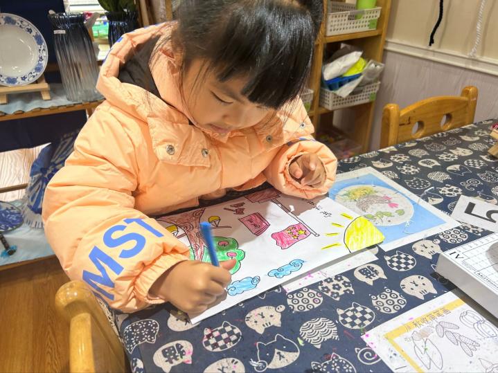 2023.12.15迈幼三园宪法活动报道_html_m5ba7fc0c.jpg