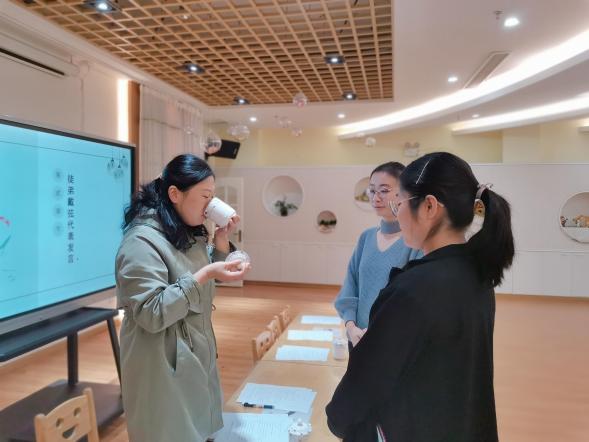 师徒结对修改后_html_60a1c1a6.jpg