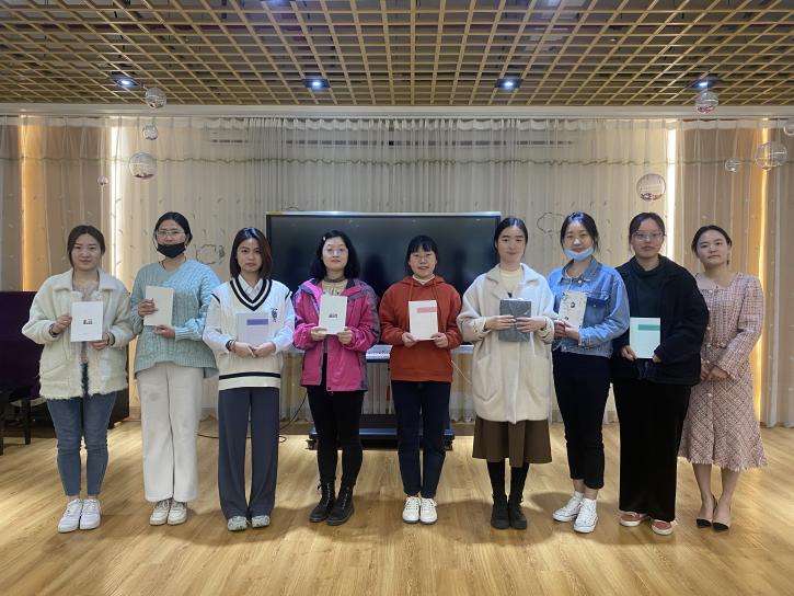 三园三八妇女节报道_html_5e3d242f.jpg