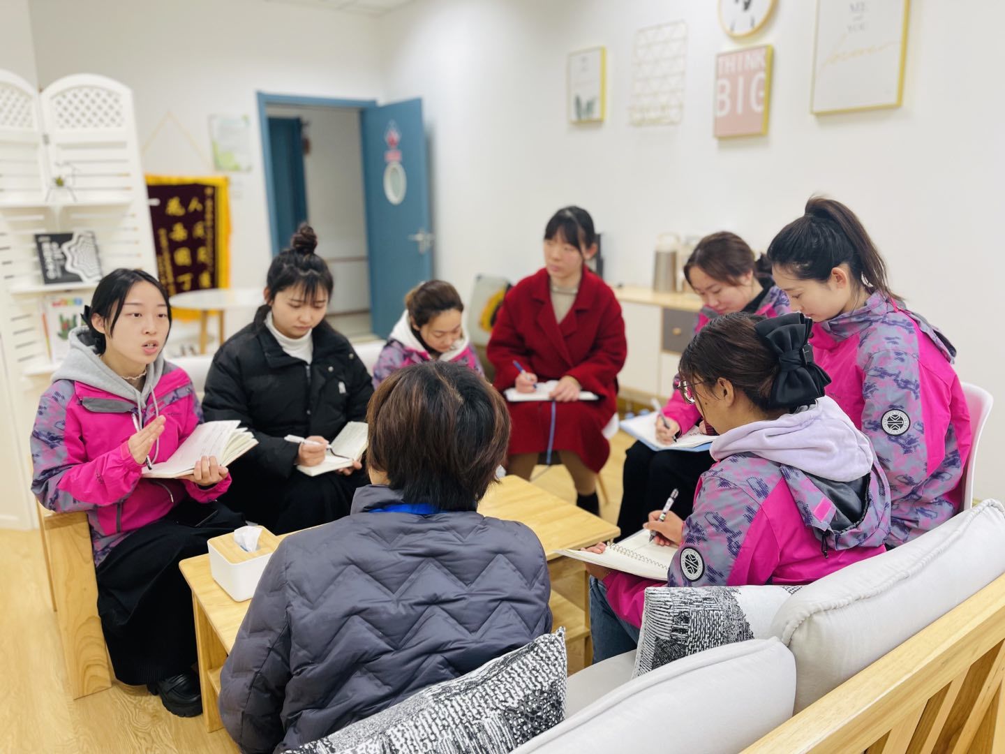 2023.3.21谈蕾【生命迈幼&middot;幼教督导】师德师风谱新篇，督学引领促成长_html_m146572a8.jpg