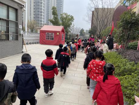 20210312新城植树节活动_html_5e466f1e.jpg