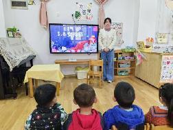 2023.5.29【生活燕幼·园区动态】燕幼中心园：温暖话童年，拾趣好时光——故事团活动_html_m33da7929.jpg