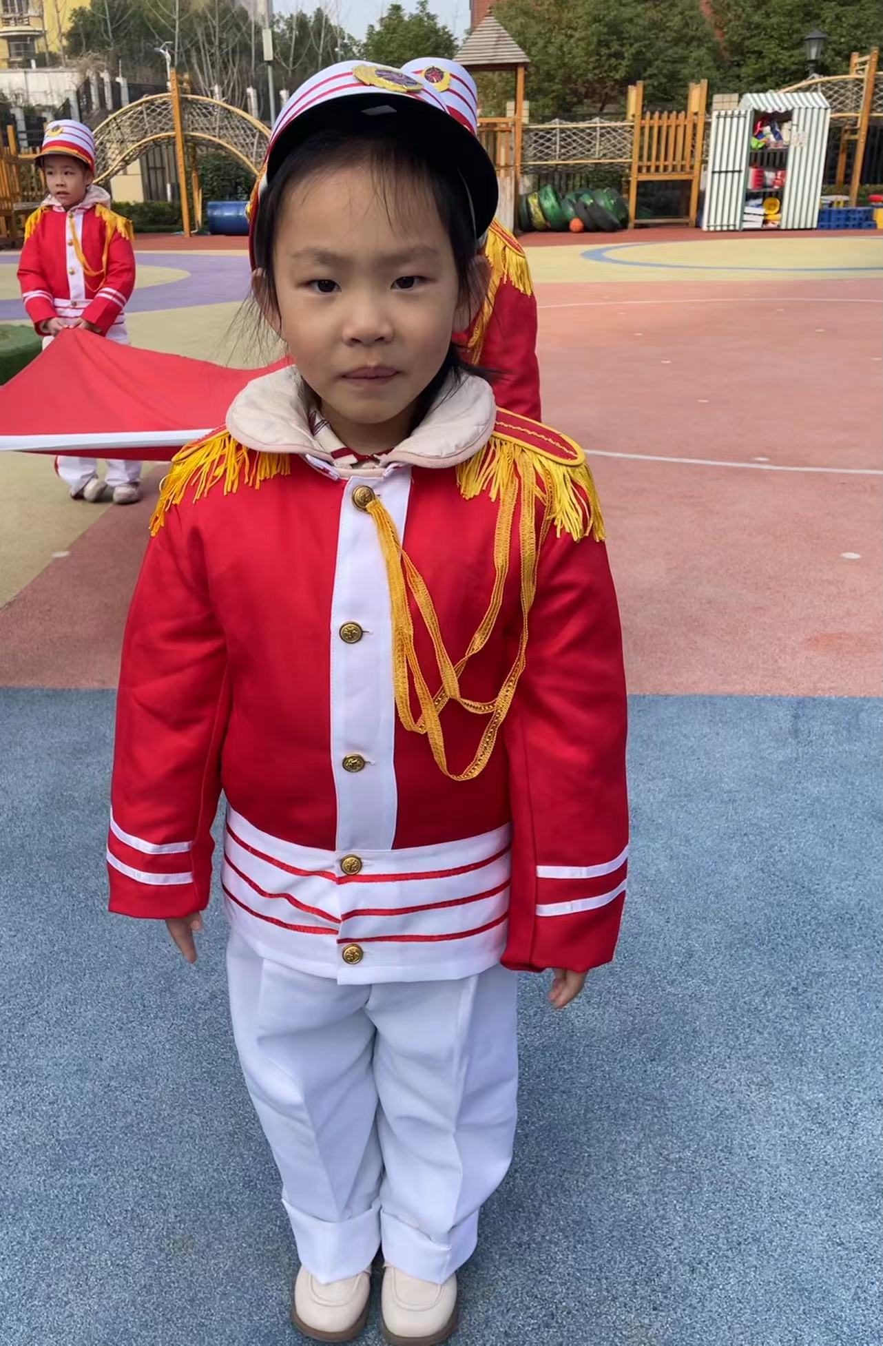 20240311大三班升旗仪式_html_m75e7afc7.jpg