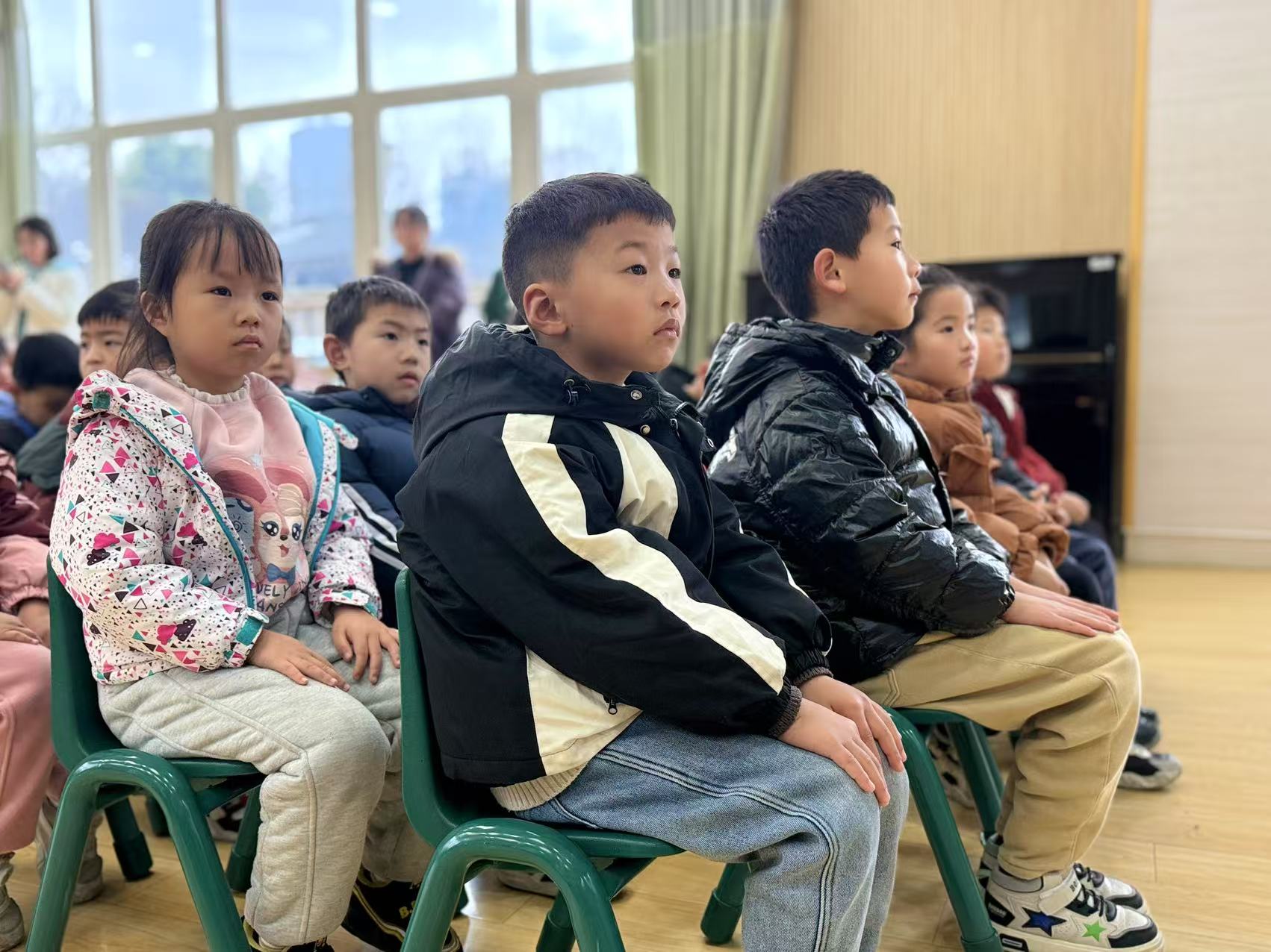 【生活燕幼·园区动态】下庙分园：“传雷锋精神，践时代担当”——学雷锋主题教育活动_html_m55ca2d4c.jpg