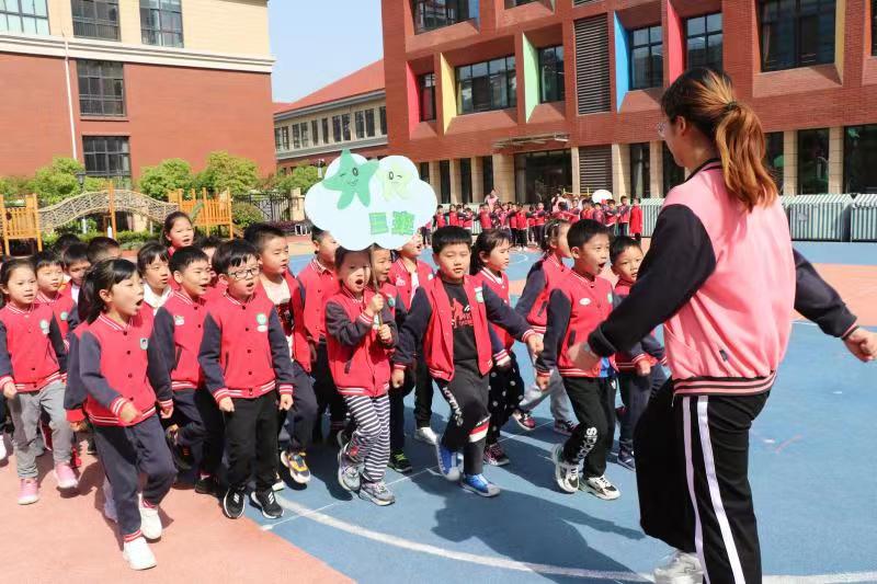 20210430新城大班运动会新闻_html_3bece429.jpg