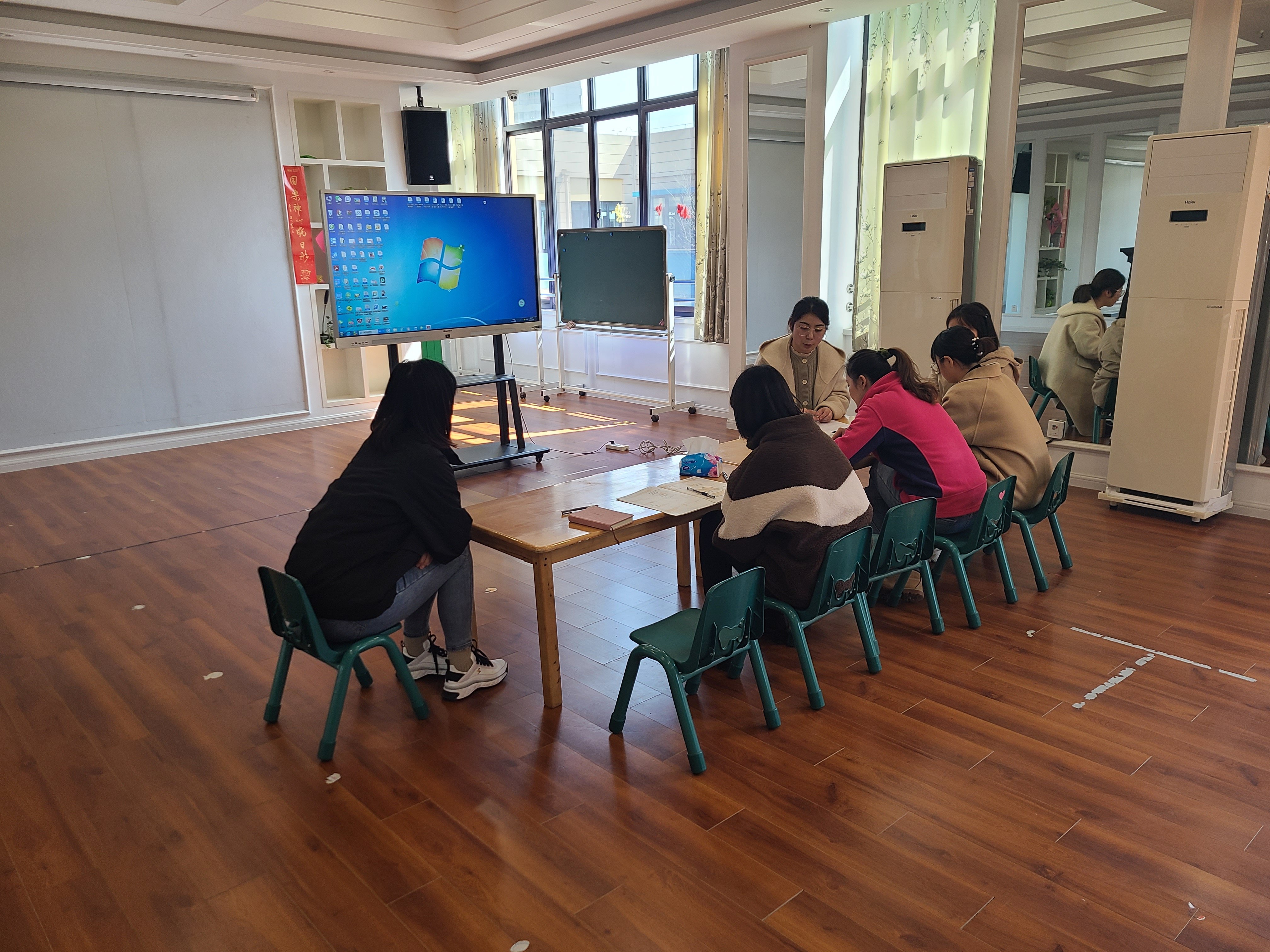20220309  新城园区美术教研组_html_5b47d474.jpg